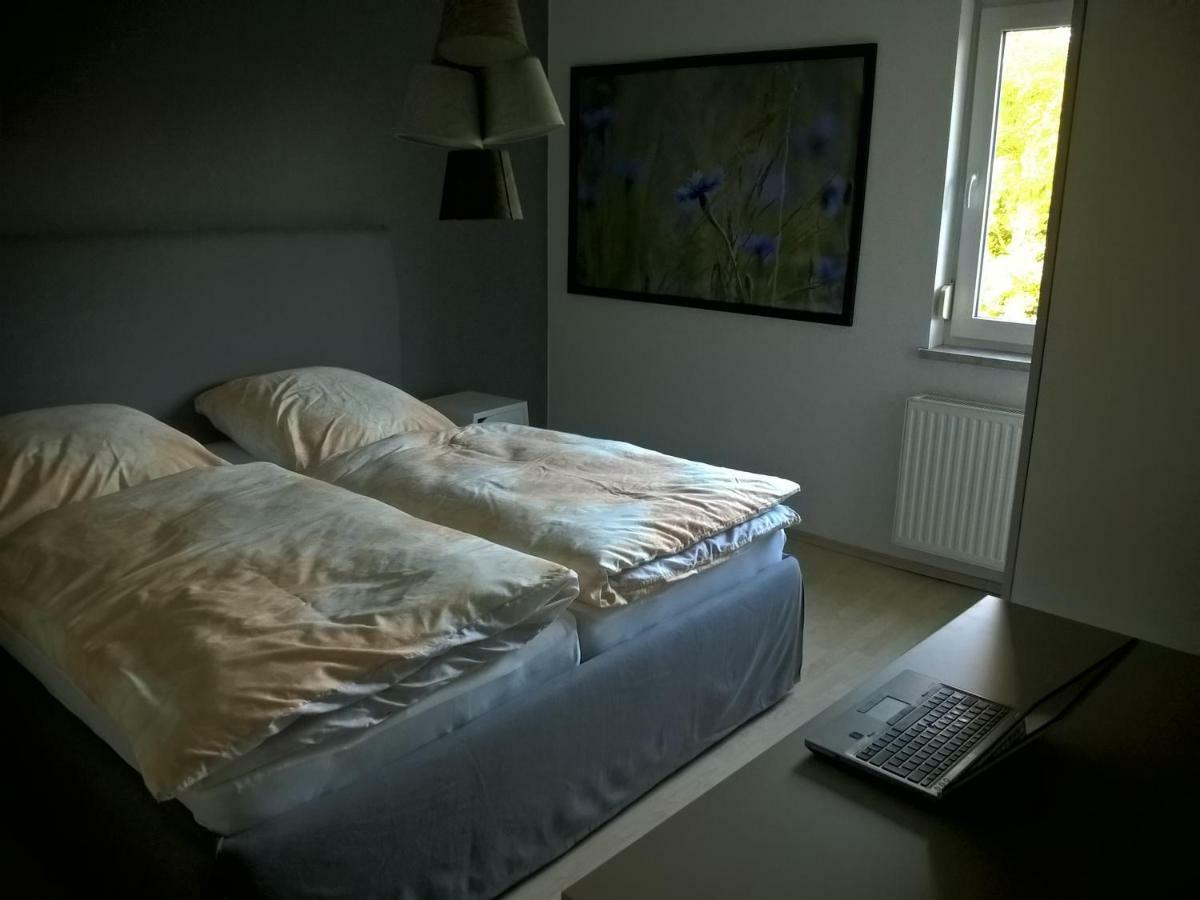 Ferienwohnungen Zum Hirschberg 상트벤델 외부 사진